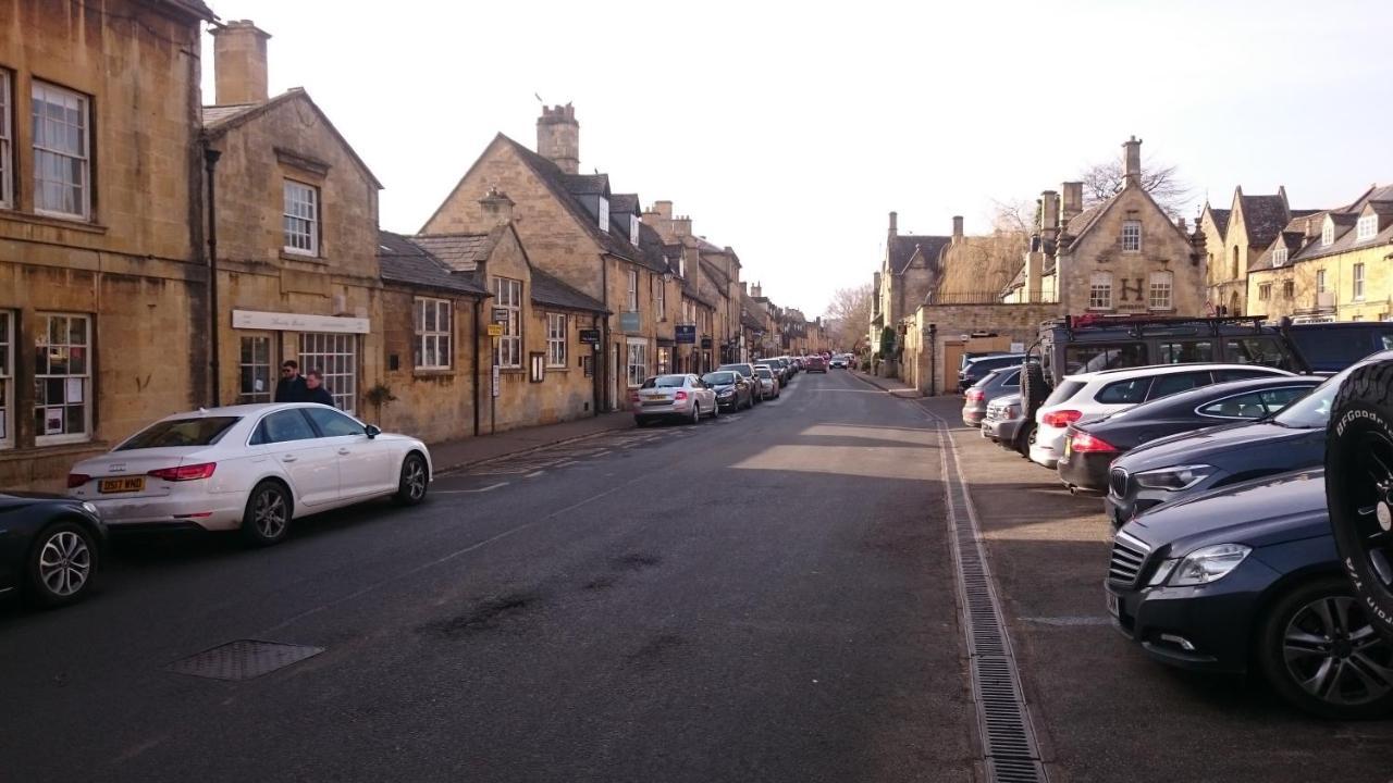 Red Lion Inn Chipping Campden Buitenkant foto